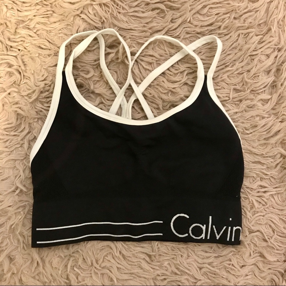 Calvin Klein Performance | Logo Strappy Sports Bra
